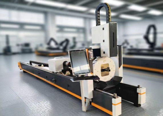 Model LC2412 CNC Laser Tube Pipe Processing Machine For  Carbon/Stainless Steel Pipes