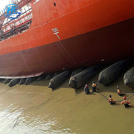 Customized Marine Rubber Airbags Assisting Boats Up And Down Water Salvage Buoyancy