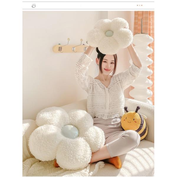 Woven Multi-Function Decorative Throw Pillows for Living Room Space Cute Flower Cushion
