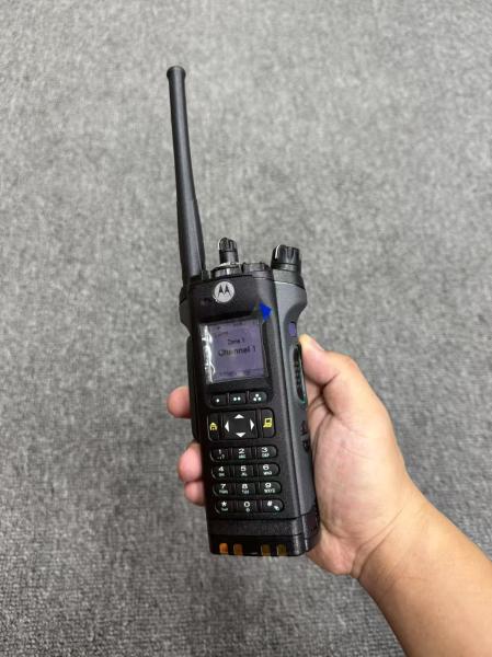 Motorola APX6000 P25 Single-Band Portable Radio with Bluetooth GPS
