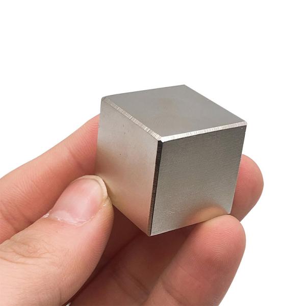 Grade N35-N52 Rectangular Neodymium Magnet Super Strong ISO Certification