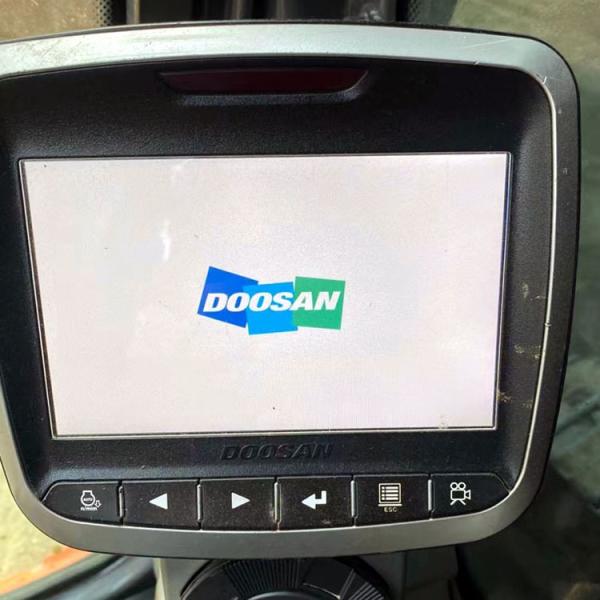 El motor de Doosan de 12 toneladas usado DX120 Excavadora Coreana original Crawler Mini Excavadora