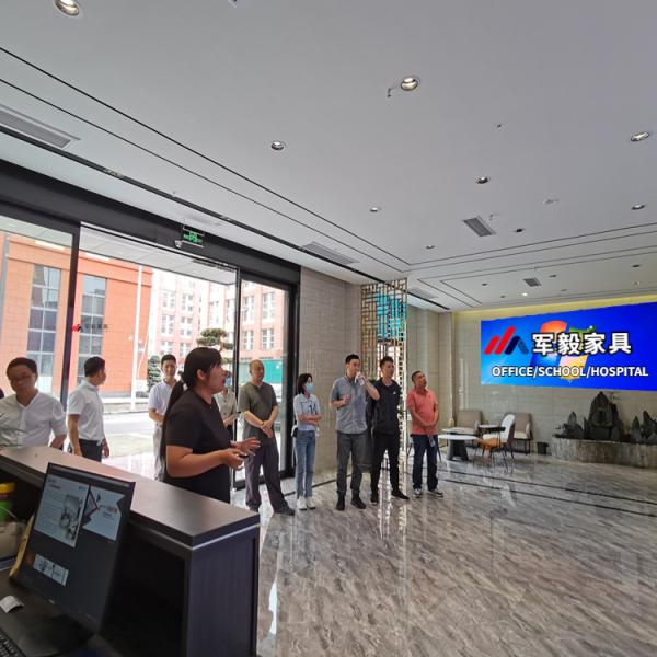 Технология современного дома Административный стол Офисный стул Комбинация для школьных залов