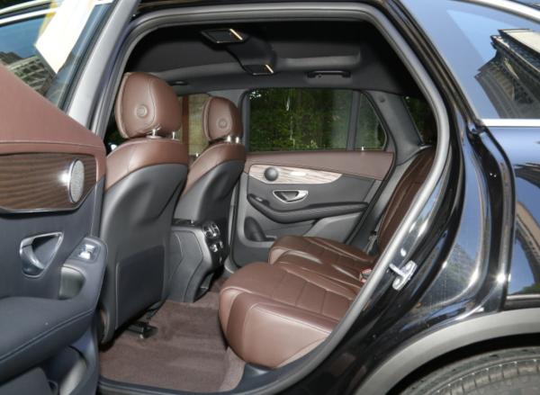 Mercedes-Benz restyled 2 assentos luxuosos SUV médio da porta 5 da versão 5 do GLC 260L 4MATIC