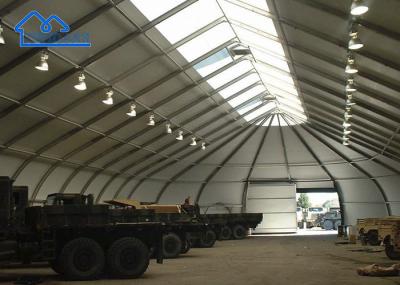 1000 Capacidade Grande Tenda de Estrutura Curva Clear Span Para Sala de Esportes, Hangar, Evento de Casamento, Marquete, etc.