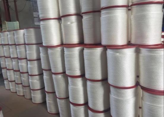 Cor branca de nylon da corda 5mm do poliéster trançado fino de alta elasticidade