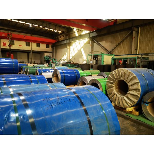 Предварительно окрашенная стальная катушка 0,8 мм*1000 мм RAL5005 RAL1013 с отличной коррозионной стойкостью для мебели