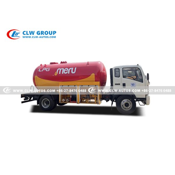 Sinotruk HOWO 4x2 15,000L LPG Bobtail Truck with CORKEN Z2000 Pump and Q345R Steel Tank for Heavy-Duty Propane Delivery