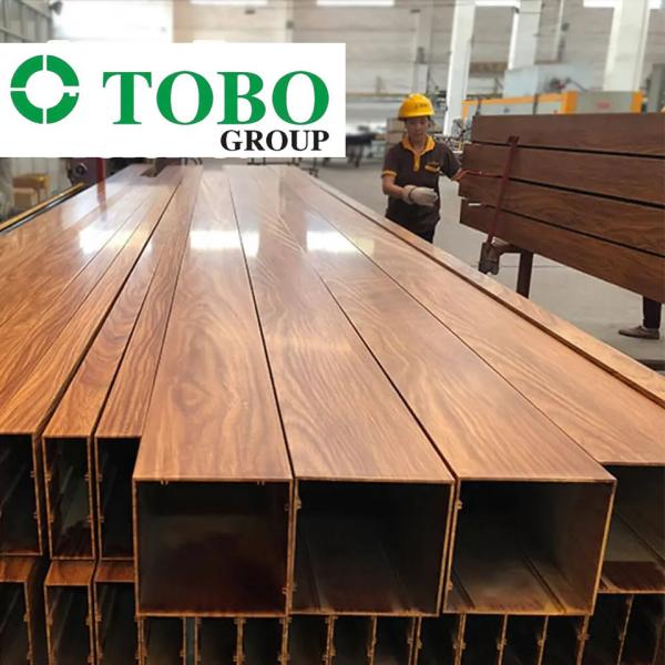 Da construção de alumínio de madeira da liga do perfil da grão de Aksu os tubos retangulares/quadrado de alumínio conduzem o mater 6063 6061 6082 novo