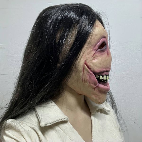 Creepy Smiling Mutant Face Mask with Long Hair, Scary Realistic Skin Mask for Halloween Horror Cosplay and Haunted House Props