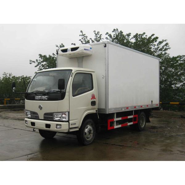 4.2-5.3m Cargo Tank Length Diesel Fuel Type Cargo Truck for Commercial Materials Transport