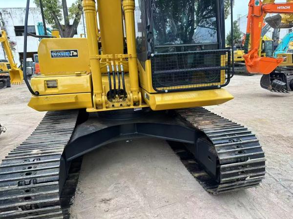 Komatsu 130 Powerful Mid-Size Excavator for Heavy-Duty Construction & Earthmoving