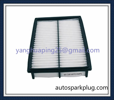 Auto Parts Air Filter B595-13-Z40 for MAZDA 323 Artis Ixion Premacy Laser Familia
