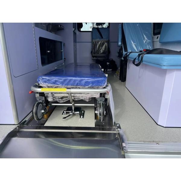 FORD High Roof Ambulance Multi-Function Monitoring Ambulance