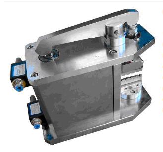 Machines for producing Patchcord-Pneumatic crimper,used in the fiber connector assembly