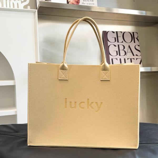 Custom Felt Tote Bag Large Capacity Portable Eco-Friendly Shopping Full Bag Gift Shopping Bag Custom Logo Large Capacity Storage Tote Bag Women Single Outdoor Shoulder Handbag Ladies Felt Shopping