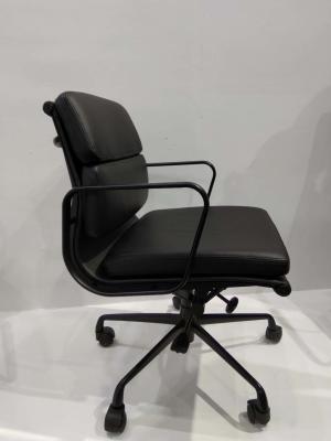 Low Back Soft Pad Office Chair With Black Powder Coated Aluminum Armrest / Base