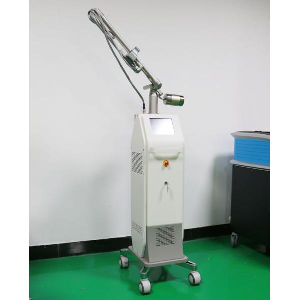 Professional 10600nm Wavelength CO2 Fractional Laser Machine For Surgical cutting Face Renewing