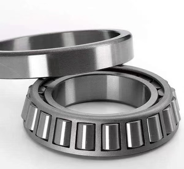 Main Market Asia Tapered Roller Bearing 17887/17831 for Construction Works