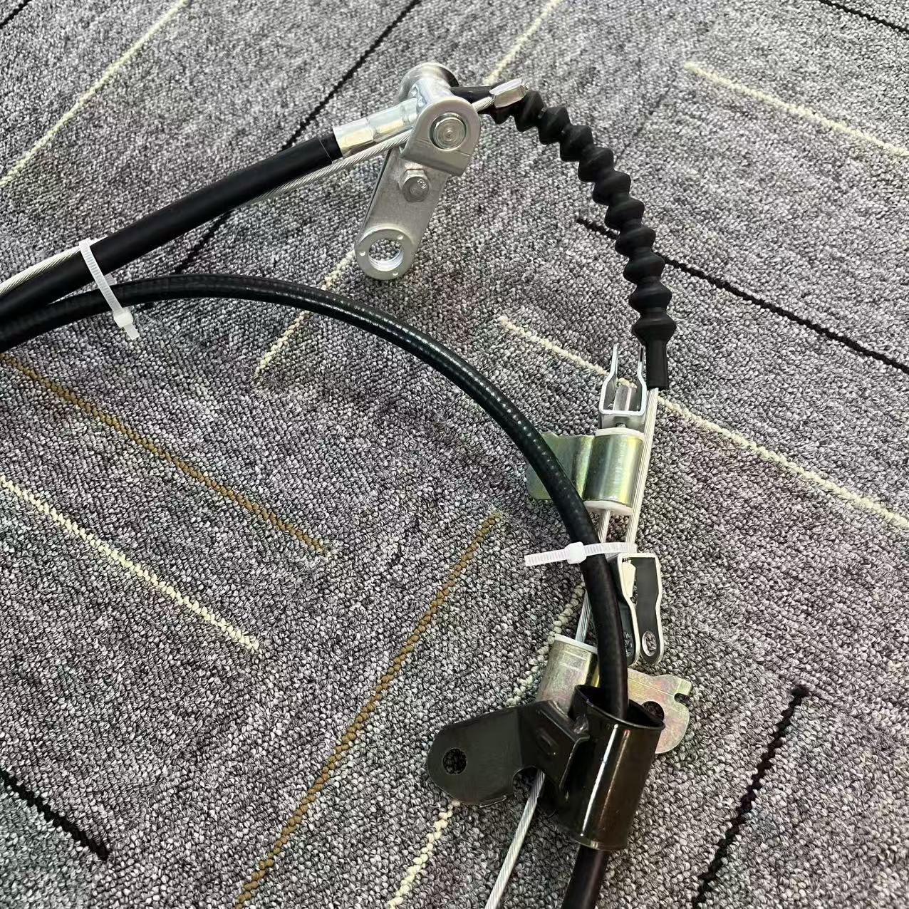46410-60660 46410-60650 46410-60640 Rear Handbrake Cable For Toyota Land Cruiser Prado
