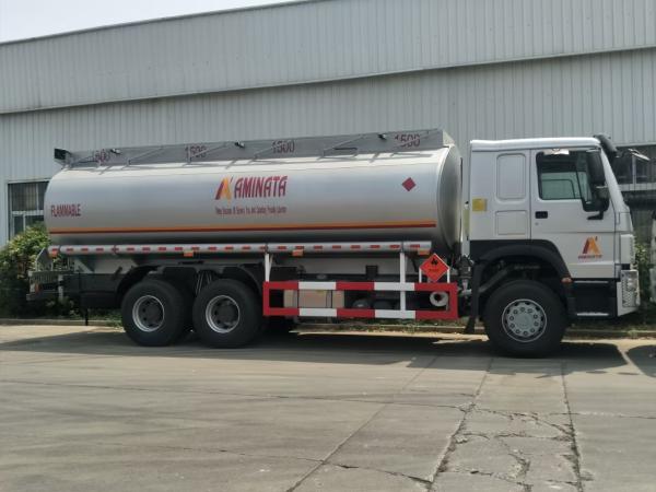 HOWO 6×4 10 wheels Oil Tank Truck 400HP 20CBM