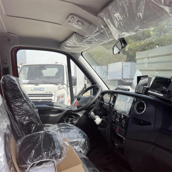 4X2 EURO 6 IVECO 2000 ЛИТРОВ MINI ПОЖАРНЫЙ ТРУК ПОЖАРНЫЙ ТРУК