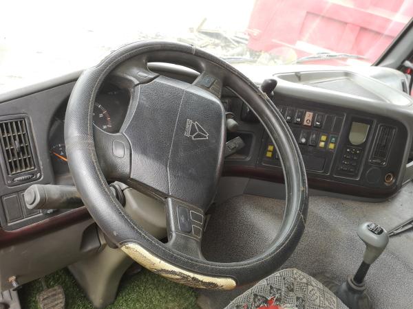 25 30 40 Ton Used Howo Dump Truck More Than 8L Engine Capacity Diesel Fuel