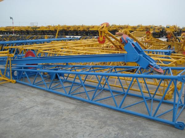 Jib Tracked Hydraulic Crawler Crane QUY130, Knuckle Boom Crane for Lifting Heavy Things