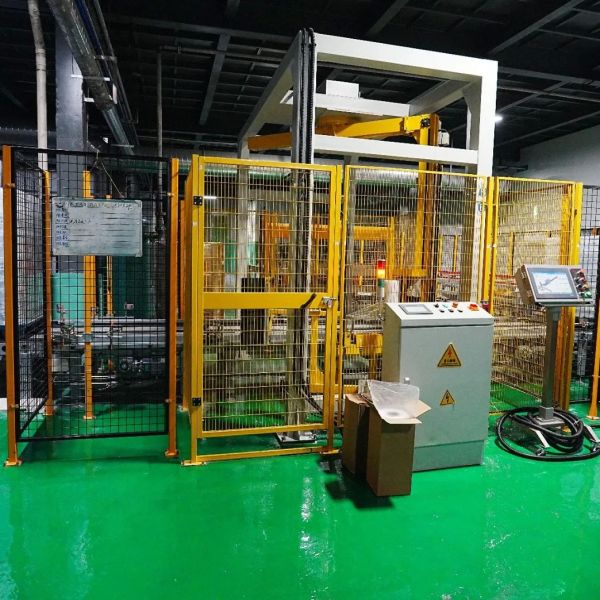 Fully Automatic Single Column Palletizer System for Large Barrel Water ...