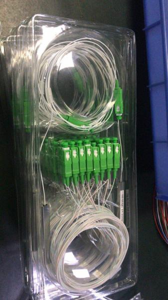 SC UPC Blue Fiber 8 Way Fiber Splitter , 1x8 Plc Splitter With Blister