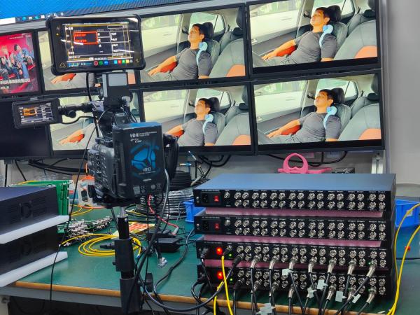 Rack Mounted 12G SDI Video to Fiber Converter with 16 Channels and LC Connector for SMPTE and UHDTV