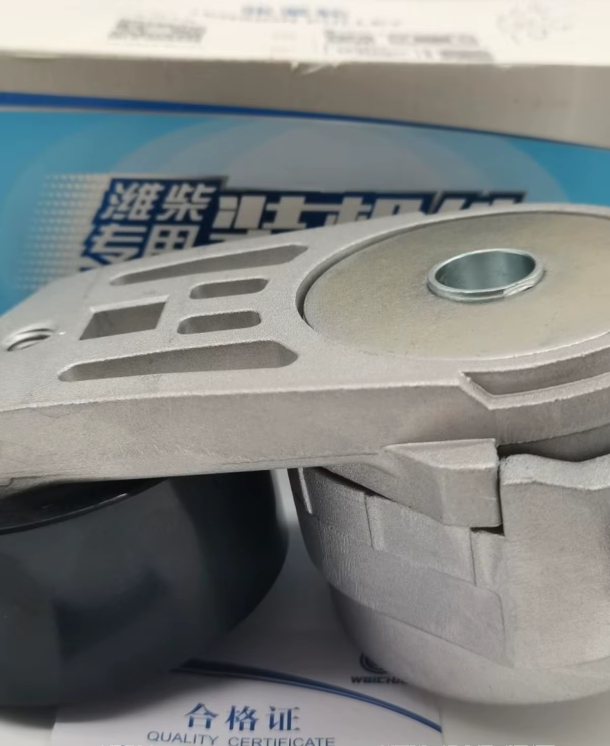 Weichai Original Factory Diesel WP6 Engine Model 612640060116 Water Pump Machinery Engine Part