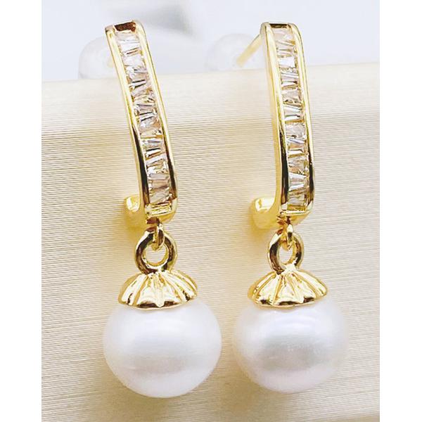 Elegant Earring for Women Gold Color with Big Round Pearl Earring Classic Jewelry Valentine's Day Gift Pearl Earring