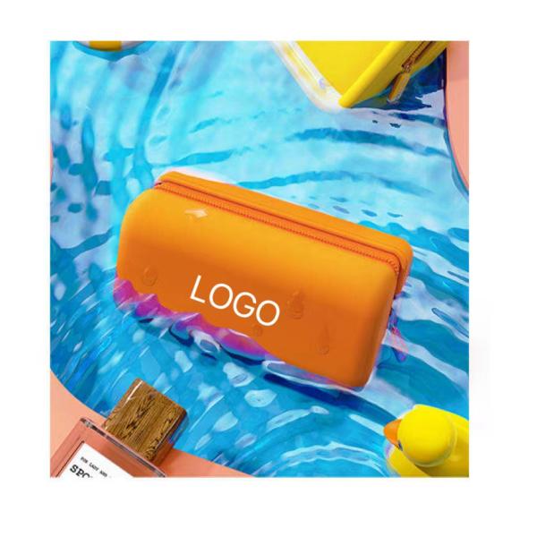 Customized Color Silicone Cosmetic Bag for Trendy and Portable Makeup Storage