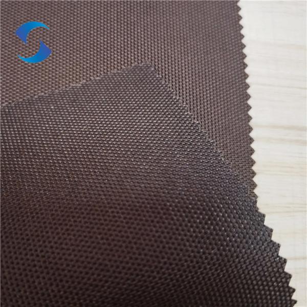 Fabrication de tissus pour sacs à base de polyester