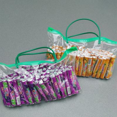 Doces agradáveis comprimidos dados boas-vindas sabor dos doces do fruto, os frescos e os naturais do gosto