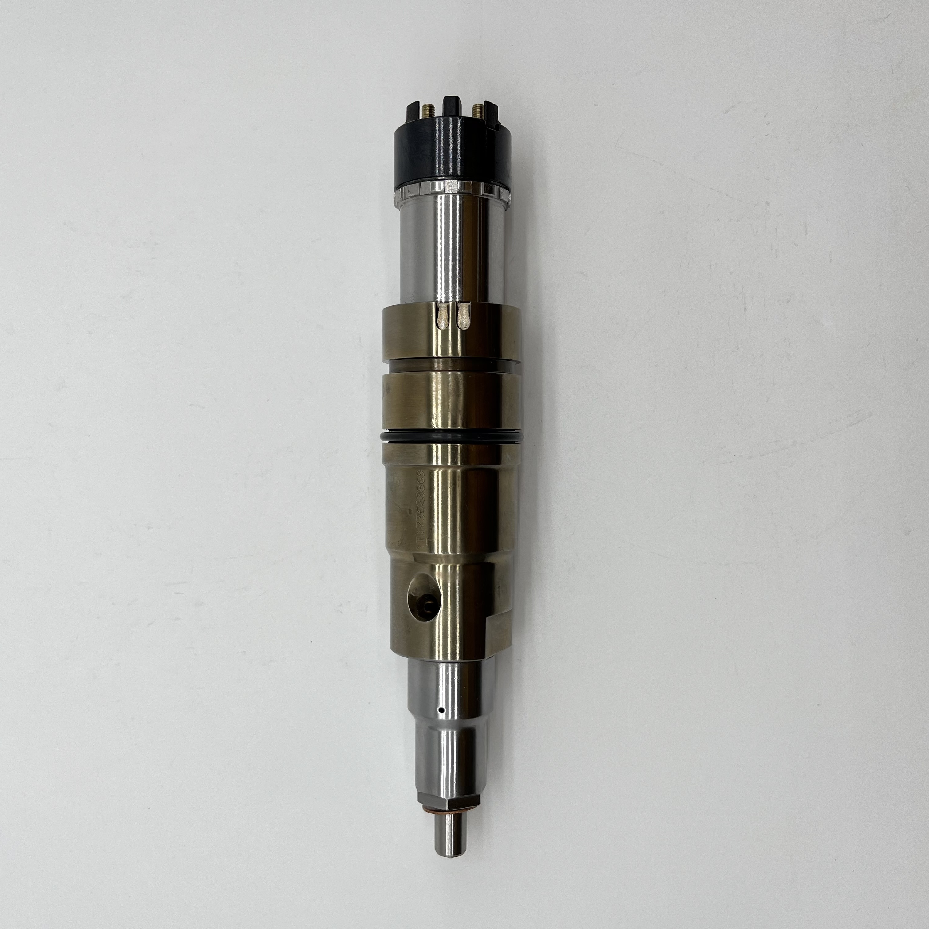 2086663 Cum-Mins XPI High Pressure Cr Injector For ISX15 QSX15 X15 Heavy Duty Diesel Engine