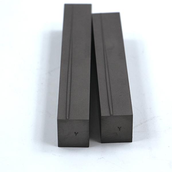 Matériel de laminage à fil - Outils de formage à fil sans puces à haute efficacité pour fils de haute résistance dans la fabrication de fixations