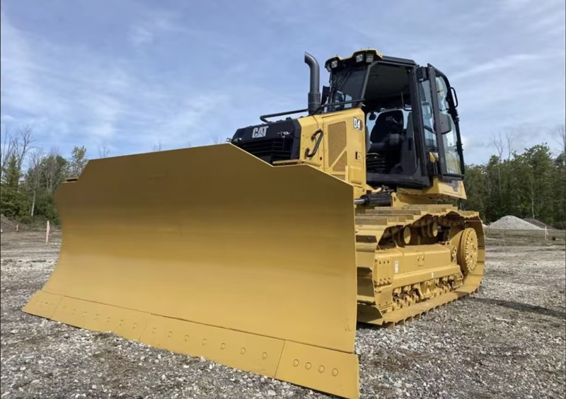 Подержанный бульдозер Caterpillar D4 Подержанный бульдозер Оригинальные гидравлические ползучие машины