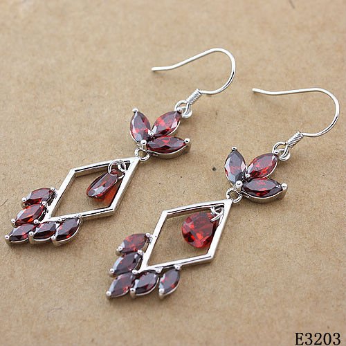 Red  Rhinestone Main Stone Jewelry Dangling Earrings For Women Gift 10g