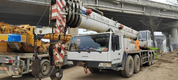 80ton White Zoomlion Mobile Crane for Construction Engineering Machinery at Affordable