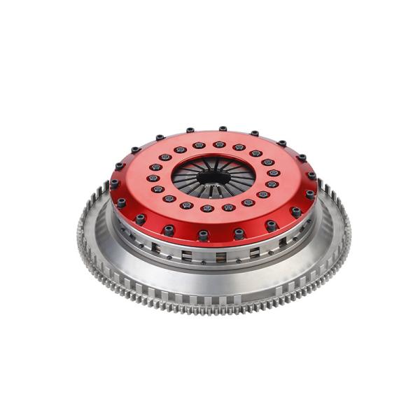 Des ensembles d'embrayage à double plaque haute performance 4140 en acier modifiés s'adaptent à une BMW M5 de 215 mm