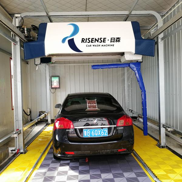 Automatic End Touchless Car Wash Equipment 360 Degree Swing Bright Wax Spray System