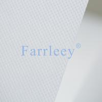 Facile à nettoyer Les médias de filtration à membrane en polyester à liaison spongiale à haute efficacité de filtration