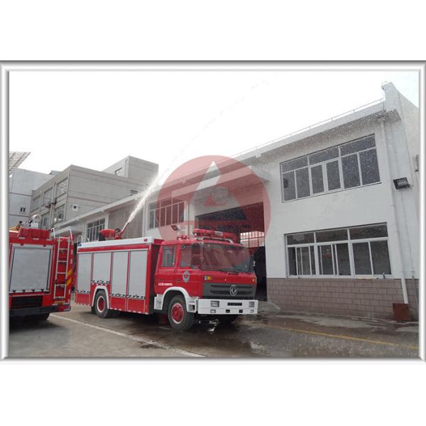 6T Foam Fire Fighting Vehicle 6400kg Gross Weight Superior Structure