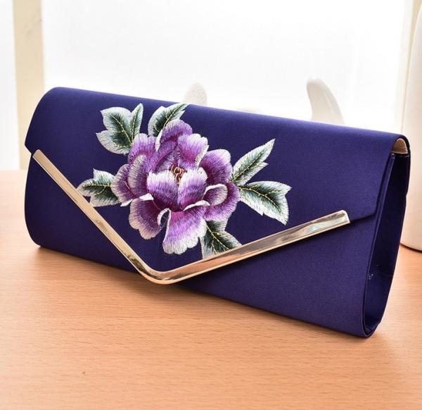 Women's floral embroidery evening bag clutch bag handbag retro national wind 2016 new spring models handbags