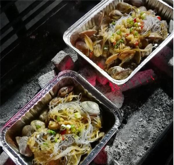 Factory supply large capacity Aluminum Foil Serving trays wholesale BBQ roasting tray