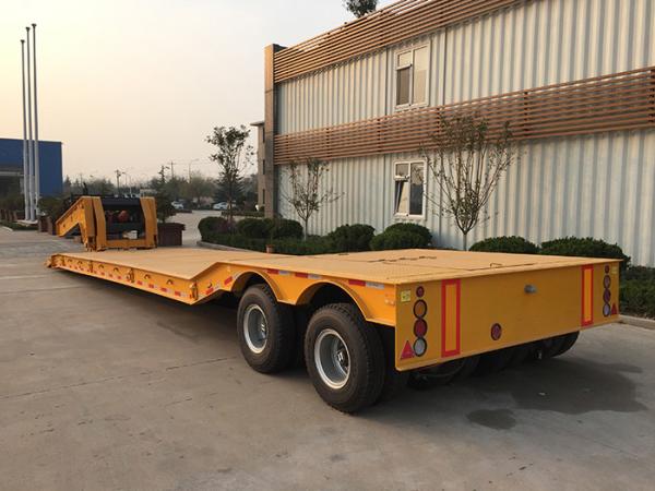Waterproof Moisture - Proof Lowboy Heavy Equipment Trailers With Steel Mud Guard