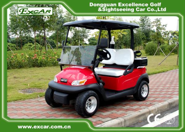 Voiture électrique métallique de golf de couleur rouge