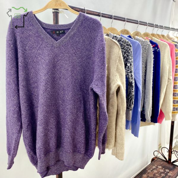 Warm Winter Second Hand Sweaters Clean 95%-100% Mixed Colors Strictly Sorted for Ladies